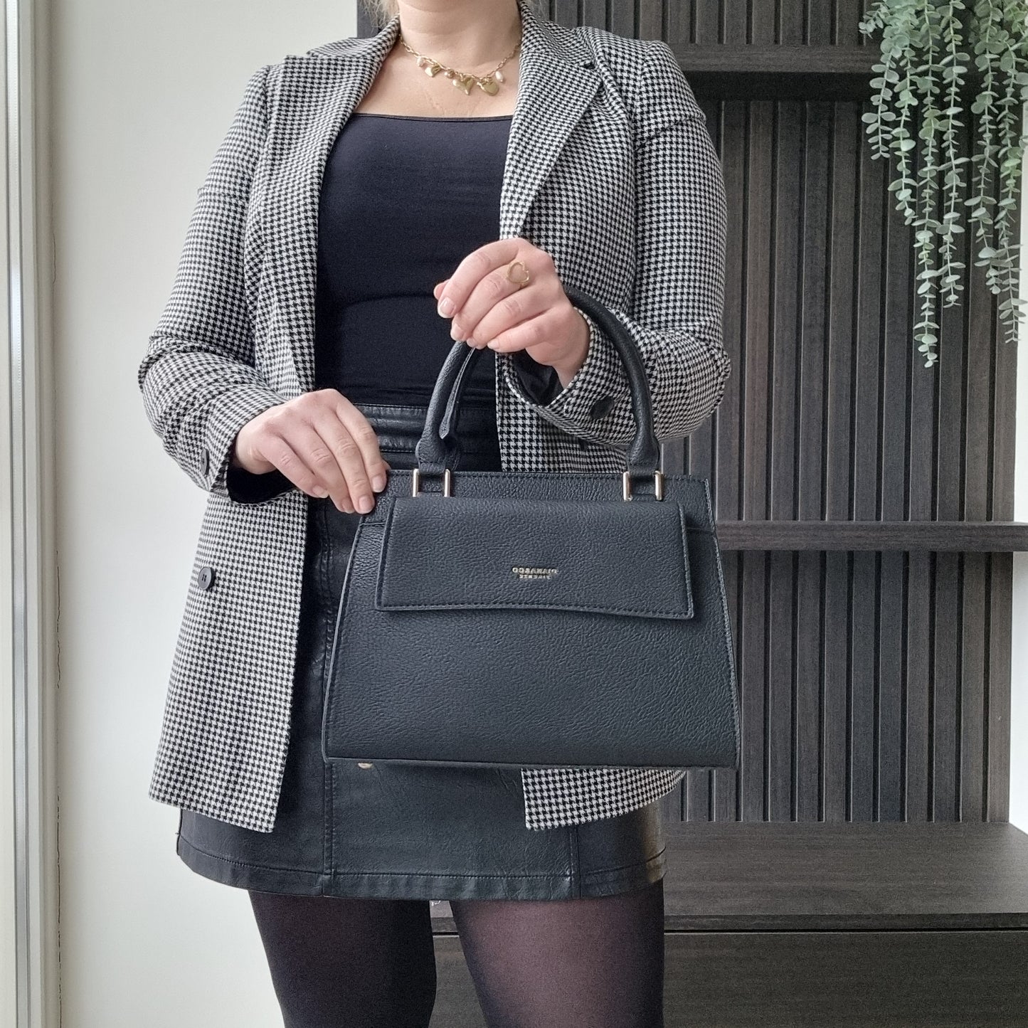 Laurie - 4 kleuren