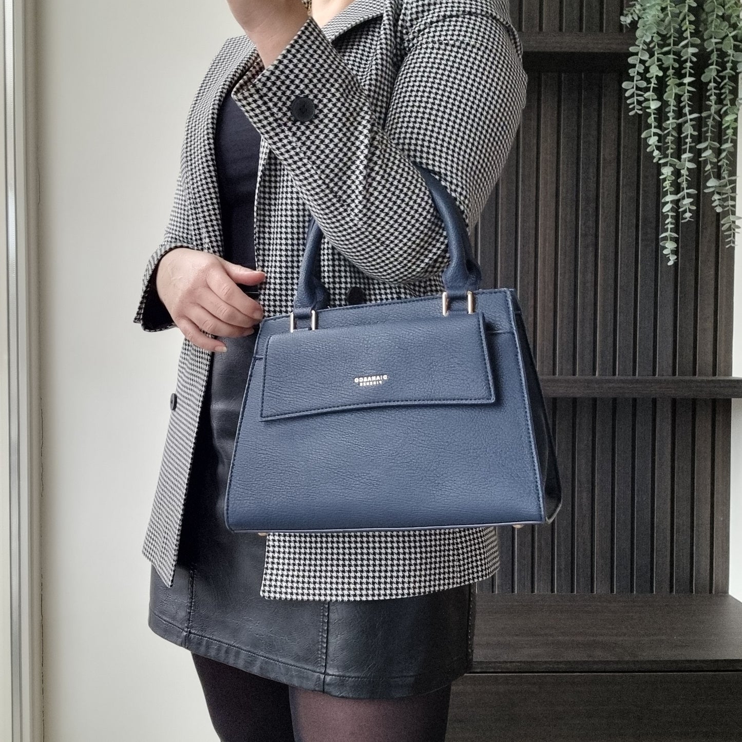 Laurie - 4 kleuren