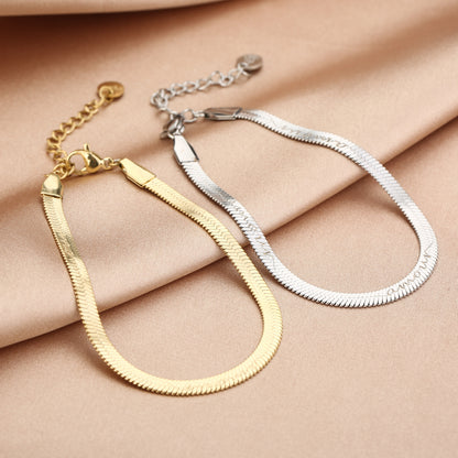 Snake armband