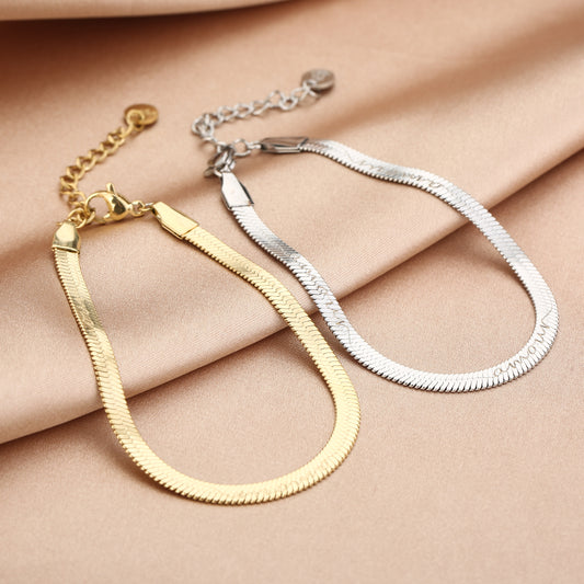 Snake armband