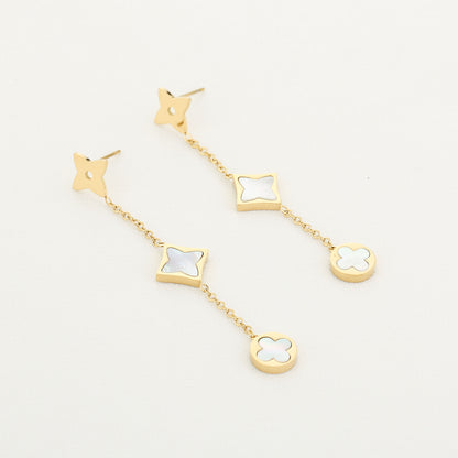 Britt - gold
