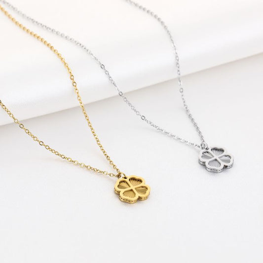 Klavertje ketting goud en zilver