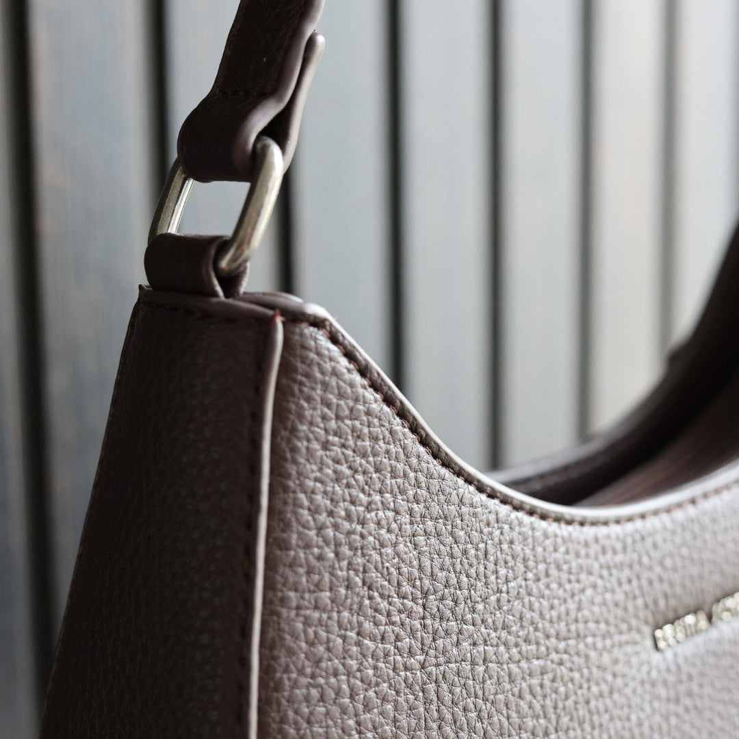 Rosy regina schrecker handtas detail foto