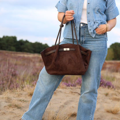 Bruine shopper op model voorkant