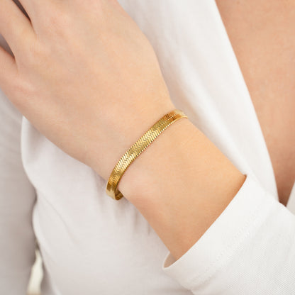 Snake armband